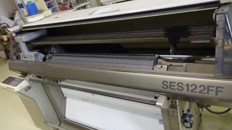  SHIMA SES122FF Flat knitting machine  - Second Hand Textile Machinery 1992/1993/1994 